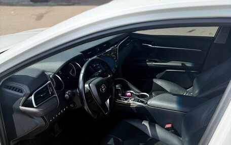Toyota Camry, 2019 год, 2 220 000 рублей, 8 фотография