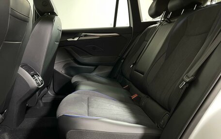 Volkswagen Tiguan, 2024 год, 5 490 000 рублей, 16 фотография