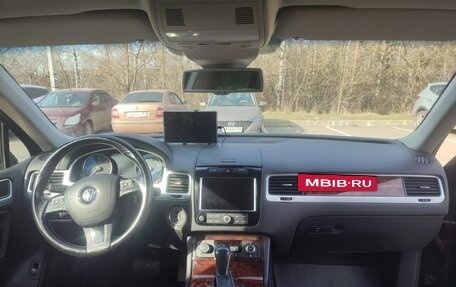 Volkswagen Touareg III, 2013 год, 2 160 000 рублей, 2 фотография