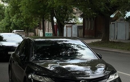 Toyota Camry, 2020 год, 2 500 000 рублей, 6 фотография