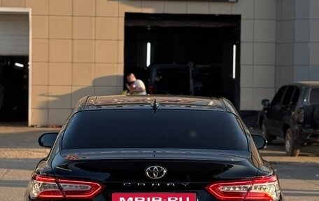 Toyota Camry, 2020 год, 2 500 000 рублей, 9 фотография