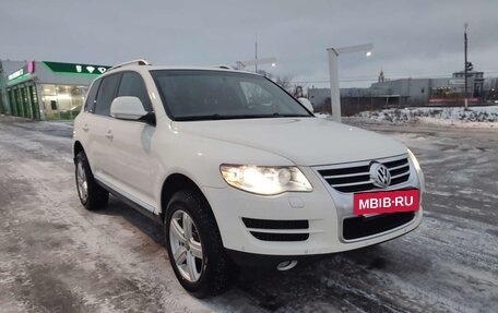 Volkswagen Touareg III, 2008 год, 950 000 рублей, 2 фотография