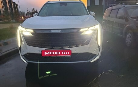 Geely Atlas, 2023 год, 2 700 000 рублей, 3 фотография
