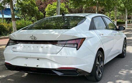 Hyundai Elantra, 2022 год, 1 277 000 рублей, 5 фотография