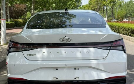 Hyundai Elantra, 2022 год, 1 277 000 рублей, 4 фотография
