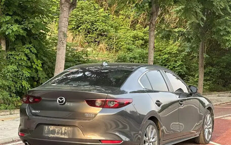 Mazda 3, 2021 год, 1 800 000 рублей, 6 фотография