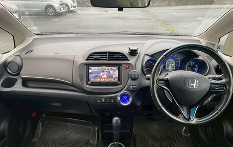 Honda Fit Shuttle I рестайлинг, 2015 год, 750 000 рублей, 10 фотография