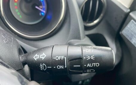 Honda Fit Shuttle I рестайлинг, 2015 год, 750 000 рублей, 15 фотография