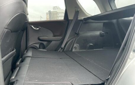 Honda Fit Shuttle I рестайлинг, 2015 год, 750 000 рублей, 26 фотография