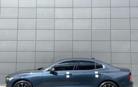 Volvo S60 III, 2022 год, 2 567 887 рублей, 5 фотография