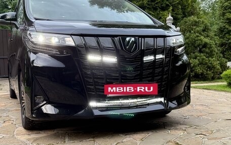 Toyota Alphard III, 2021 год, 12 950 000 рублей, 31 фотография