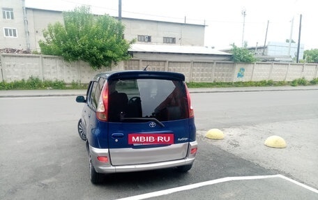 Toyota FunCargo, 2003 год, 550 000 рублей, 10 фотография