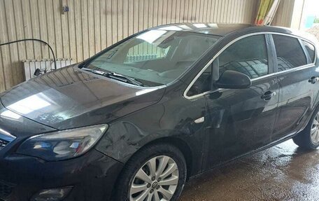 Opel Astra J, 2012 год, 600 000 рублей, 6 фотография