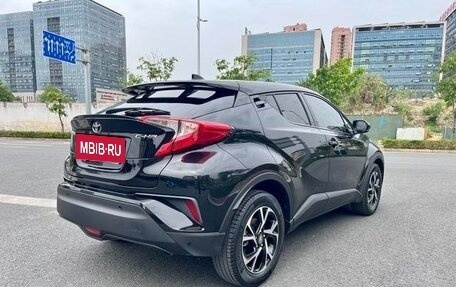 Toyota C-HR I рестайлинг, 2018 год, 1 600 443 рублей, 6 фотография