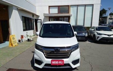 Honda Stepwgn IV, 2021 год, 1 805 000 рублей, 3 фотография