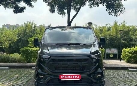 Ford Tourneo Custom I рестайлинг, 2023 год, 3 760 000 рублей, 10 фотография