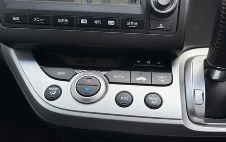 Honda Stream II, 2014 год, 920 000 рублей, 19 фотография