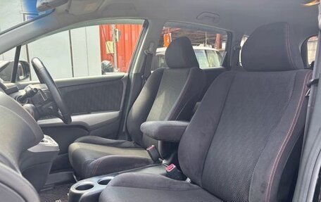 Honda Stream II, 2014 год, 920 000 рублей, 21 фотография