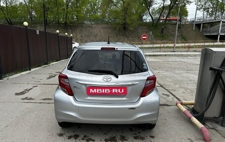 Toyota Vitz, 2014 год, 650 000 рублей, 6 фотография