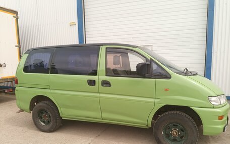 Mitsubishi Space Gear I рестайлинг, 1999 год, 1 250 000 рублей, 7 фотография