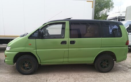 Mitsubishi Space Gear I рестайлинг, 1999 год, 1 250 000 рублей, 13 фотография