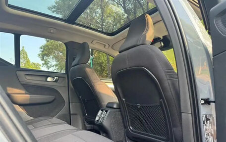 Volvo XC40 I, 2022 год, 1 900 000 рублей, 14 фотография