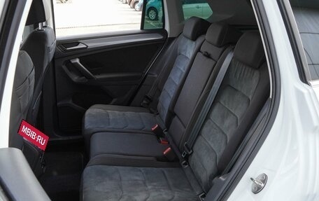 Volkswagen Tiguan II, 2021 год, 3 200 000 рублей, 9 фотография