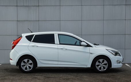 Hyundai Solaris II рестайлинг, 2014 год, 990 000 рублей, 5 фотография
