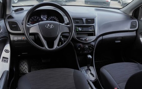 Hyundai Solaris II рестайлинг, 2014 год, 990 000 рублей, 6 фотография