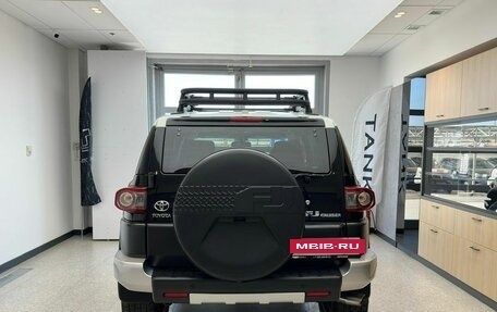 Toyota FJ Cruiser, 2012 год, 3 550 000 рублей, 6 фотография