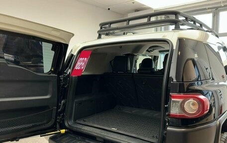 Toyota FJ Cruiser, 2012 год, 3 550 000 рублей, 7 фотография
