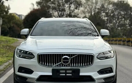 Volvo V90 Cross Country I рестайлинг, 2022 год, 2 фотография