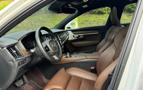 Volvo V90 Cross Country I рестайлинг, 2022 год, 8 фотография