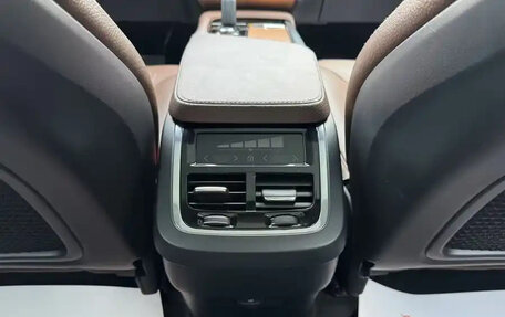 Volvo XC90 II рестайлинг, 2022 год, 4 150 000 рублей, 18 фотография
