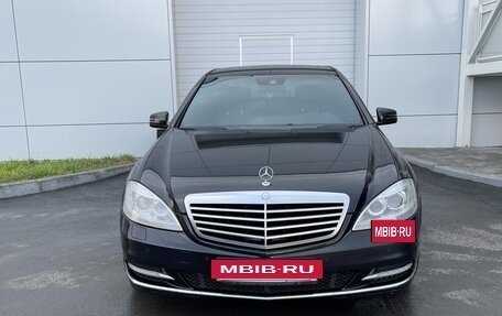 Mercedes-Benz S-Класс, 2011 год, 1 550 000 рублей, 3 фотография