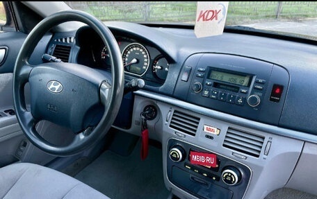 Hyundai Sonata VI, 2005 год, 800 000 рублей, 7 фотография
