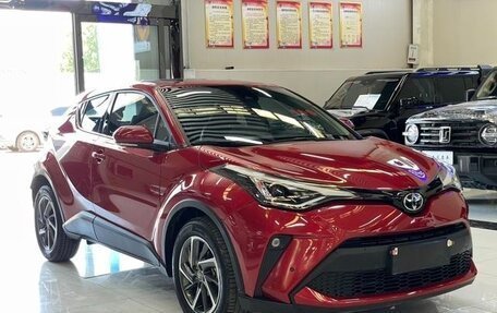 Toyota C-HR I рестайлинг, 2022 год, 1 811 333 рублей, 5 фотография