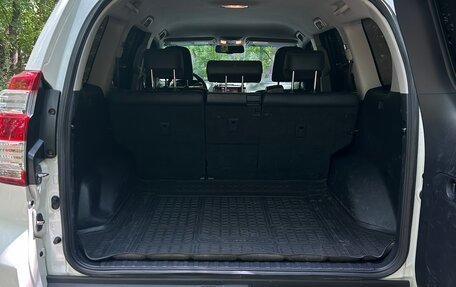 Toyota Land Cruiser Prado 150 рестайлинг 2, 2016 год, 4 100 000 рублей, 10 фотография