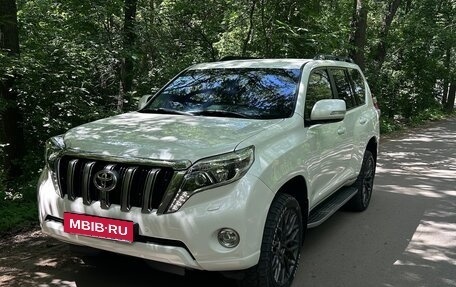 Toyota Land Cruiser Prado 150 рестайлинг 2, 2016 год, 4 100 000 рублей, 6 фотография