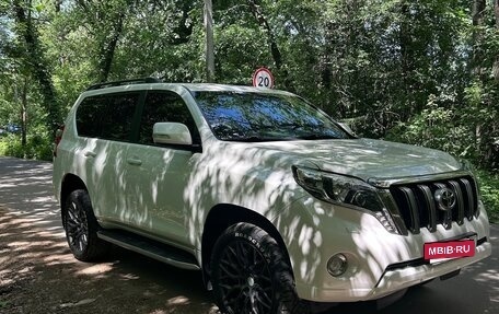 Toyota Land Cruiser Prado 150 рестайлинг 2, 2016 год, 4 100 000 рублей, 5 фотография