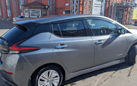 Nissan Leaf II, 2018 год, 1 350 000 рублей, 3 фотография