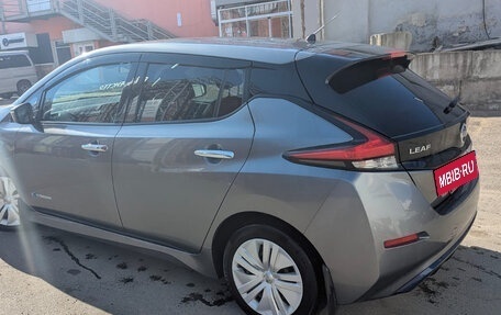 Nissan Leaf II, 2018 год, 1 350 000 рублей, 2 фотография