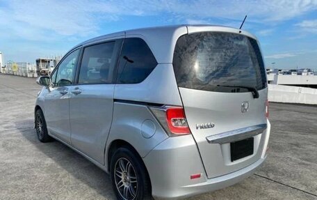 Honda Freed I, 2016 год, 810 000 рублей, 15 фотография
