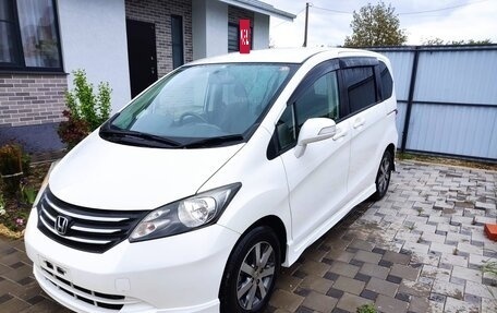 Honda Freed I, 2008 год, 1 100 000 рублей, 2 фотография