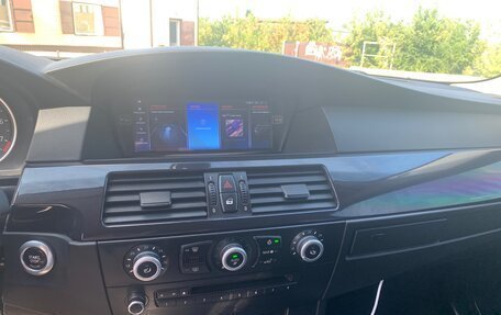 BMW 5 серия, 2009 год, 2 650 000 рублей, 3 фотография