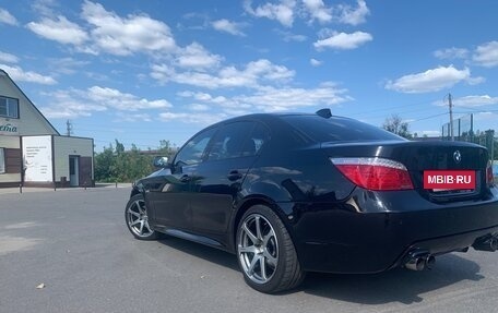 BMW 5 серия, 2009 год, 2 650 000 рублей, 7 фотография