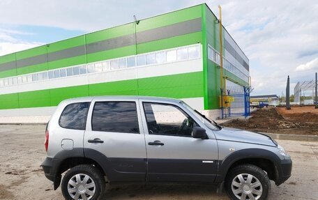 Chevrolet Niva I рестайлинг, 2014 год, 460 000 рублей, 11 фотография
