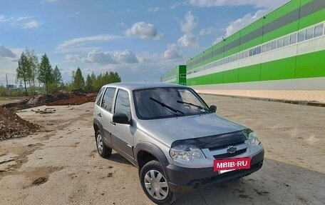 Chevrolet Niva I рестайлинг, 2014 год, 460 000 рублей, 19 фотография
