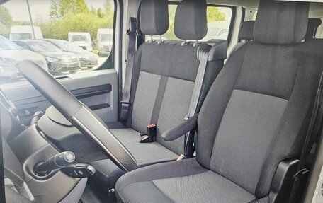 Opel Vivaro, 2022 год, 1 999 000 рублей, 15 фотография