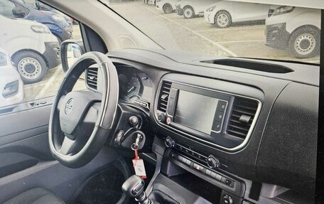 Opel Vivaro, 2022 год, 1 999 000 рублей, 12 фотография
